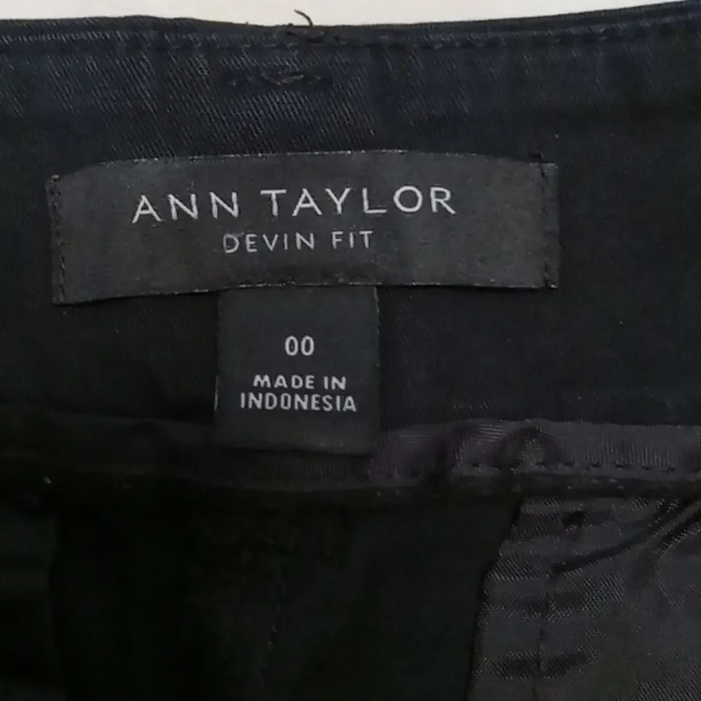 Ann Taylor Devi Fit Size 00 Black Bermuda Shorts. Atleisure, Beachy Summer